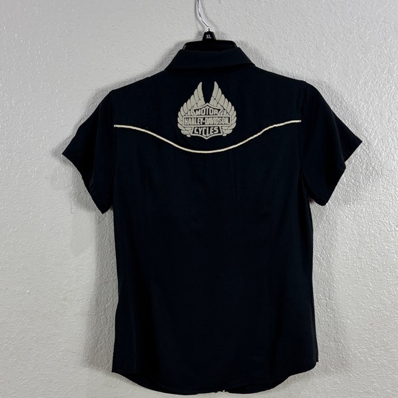 Harley-Davidson ,size S,Black and White Button-Up Shirt - Picture 6 of 16